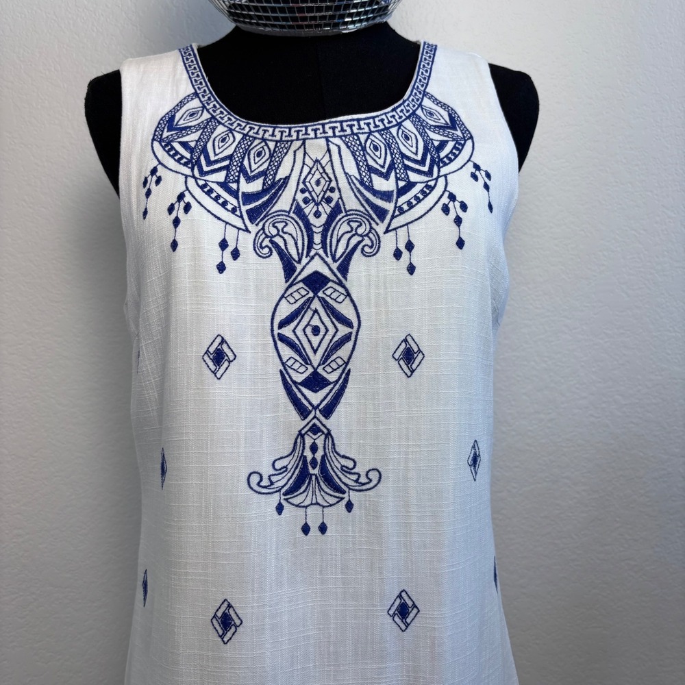 Soieblu Grecian Embroidered Cotton Linen Shift Mini Dress Size Small White Blue - Picture 3 of 15